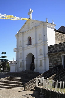 Images Dated 27th November 2007: Church, San Pedro, San Pedro La Laguna, Lake Atitlan, Guatemala, Central America