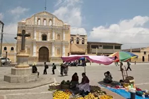 Images Dated 26th March 2009: Church, Santa Maria de Jesus, Guatemala, Central America
