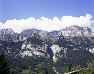 Images Dated 16th January 2000: The Churfirsten Range