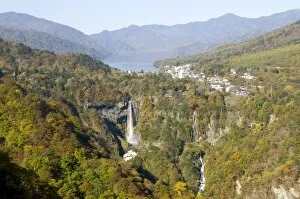 Images Dated 14th October 2009: Chuzenji Lake and Kegon Falls, 97m high, Nikko, Honshu, Japan