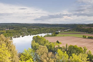 Dordogne Prints: The Cingle de Tremolat and the Valley of the Dordogne, Dordogne, France, Europe