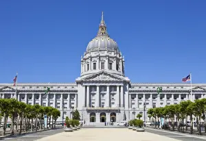 City Hall and Civic Centre, built in 1915 in the French Baroque style by architects Brown