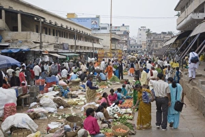 City market, Bangaluru (Bangalore), Karnataka, India, Asia