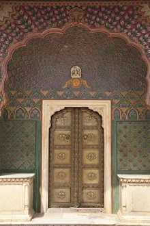 Images Dated 8th April 2010: City Palace, Jaipur, Rajasthan, India, Asia