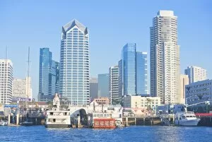 Images Dated 10th February 2009: City skyline and harbour, San Diego, California, United States of America, North America