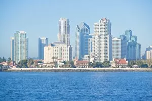 Images Dated 10th February 2009: City skyline and harbour, San Diego, California, United States of America, North America