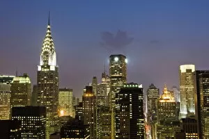 Images Dated 30th July 2008: City skyline including the Chrysler Building at dusk, Manhattan, New York