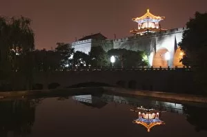 Images Dated 10th January 2000: City wall and watch tower reflected in water, built during the first reign of Hongwu the first emperor of the Ming dynasty