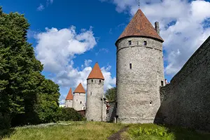 Old Towns Prints: City walls of the Old Town of Tallinn, UNESCO World Heritage Site, Estonia, Europe
