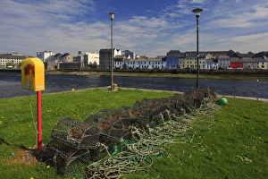 Rope Prints: The Claddagh, County Galway, Connacht, Republic of Ireland, Europe