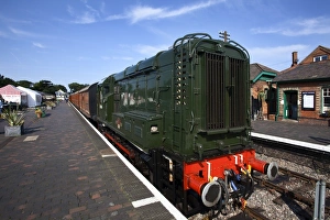 Locomotive Prints: Class 08 Locomotive D3940 on the Poppy Line