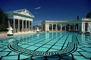 Images Dated 8th April 2008: Classical architecture and swimming pool, Hearst Castle, San Simeon, California