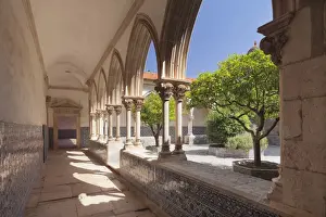 Traditionally Portuguese Prints: Claustro do Cemiterio cloister, Convento de Cristi (Convent of Christ) Monastery