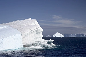 Ice Berg Prints: Clean and dirty iceberg