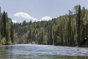 Images Dated 6th August 2011: Clearwater River in Wells Grey Provincial Park, British Columbia, Canada, North America