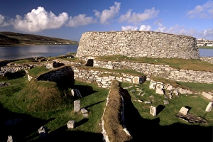 Clickhimin broch (fortified tower)