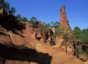 Ochre Prints: Cliffs where ochre was once mined, Roussillon, Provence, France, Europe