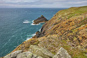 Outdoor Exploration Prints: The cliffs at Skomer Head, on the west coast of Skomer Island