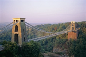 Clifton Suspension Bridge, built by Brunel, Bristol, Avon, England, United Kingdom (U