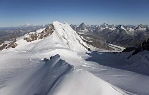 Climbers on Peak Polluce in the Monte Rosa Massif, Piedmont, Italian Alps, Italy, Europe