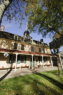 Images Dated 2nd November 2008: Clinton Academy founded 1784, Main Street, East Hampton, The Hamptons, Long Island