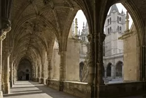 The cloisters, Leon Cathedral, Leon, Castilla y Leon, Spain, Europe