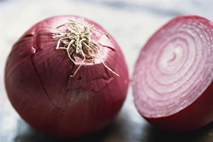 Healthy Eating Prints: Close-up of red onions
