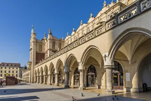 Cloth Hall in the main square, Rynek Glowny, in the medieval old town, UNESCO World