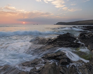 Waves Prints: Coastal scene from Boobys Bay, Cornwall, England, United Kingdom, Europe