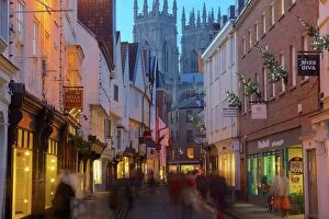 Yorkshire Collection: Colliergate and York Minster at Christmas, York, Yorkshire, England, United Kingdom, Europe