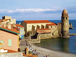 Collioure Prints: Collioure, Cote Vermeille, Languedoc coast, Roussillon, Pyrenees-Orientales