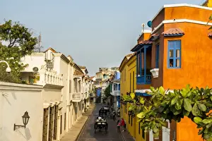 Carriage Prints: Colonial architecture in the UNESCO World Heritage Site area, Cartagena, Colombia