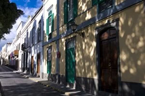 Images Dated 28th December 2008: Colonial buildings in Las Palmas, Gran Canaria, Canary Islands, Spain, Europe