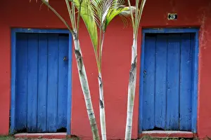 Closed Prints: Detail of a colonial house at the historical centre (Cidade Alta) of Porto Seguro