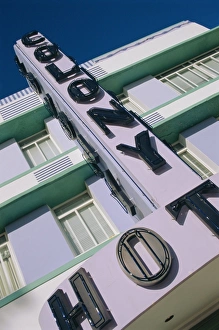 Holidaying Prints: Colony Hotel