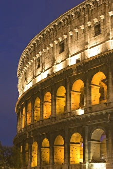 Images Dated 14th April 2008: Colosseum, Rome, Lazio, Italy, Europe