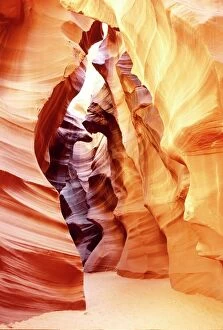 Arizona Gallery: Coloured rock in waves formation in Upper Antelope Canyon
