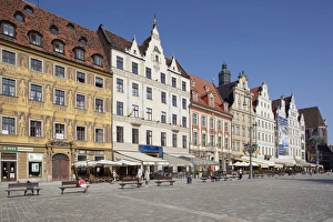 Colourful architecture, Market Square, Old Town, Wroclaw, Silesia, Poland, Europe