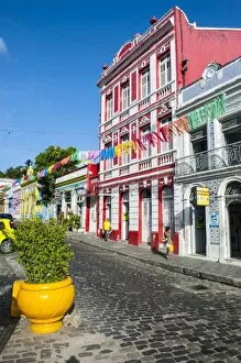 Images Dated 10th February 2011: Colourful colonial architecture, Olinda, UNESCO World Heritage Site, Pernambuco, Brazil