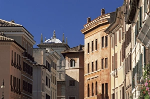Piazza Navona Prints: Colourful facades