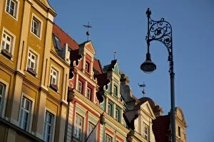 Images Dated 28th August 2011: Colourful facades, Market Square, Old Town, Wroclaw, Silesia, Poland, Europe