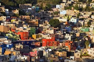 Images Dated 27th October 2010: Colourful houses, Guanajuato, Guanajuato state, Mexico, North America
