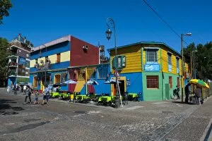 Images Dated 3rd January 2009: Colourful houses in La Boca neighbourhood in Buenos Aires, Argentina, South America
