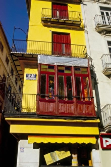 Vibrant Colour Prints: Colourful old house