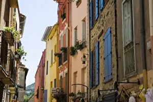 Colourful s treet, Collioure, Pyrenees -Orientales , Languedoc, France, Europe