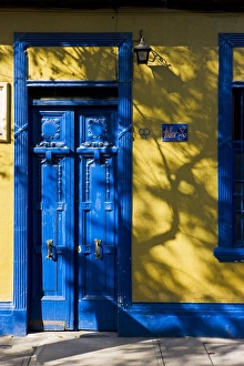 Images Dated 13th March 2008: Colourfully painted housefronts in the trendy district of Barrio Bellavista