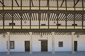 New Castile Prints: Columns and verandah on a building on the Plaza Mayor