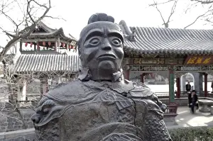 Complex of temple buildings erected to commemorate a price of the Zhou Dynasty