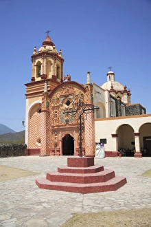 Images Dated 30th March 2009: Conca Mission, UNESCO World Heritage Site, one of five Sierra Gorda missions designed by