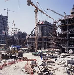 Images Dated 14th January 2000: Construction